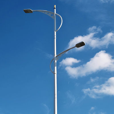 खरीदें Hot-Dip Galvanized Steel Street Light Pole for Garden Highway Street Square with Customizable Design and Durable Material online manufacture