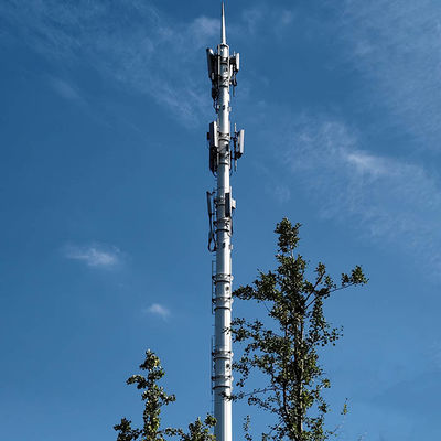 खरीदें Hot Dip Galvanized Steel Antennas Monopoles With Platform online manufacture