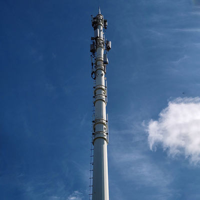 खरीदें ASTM A572 GR65 Steel Telecommunication Post Durable Strong online manufacture