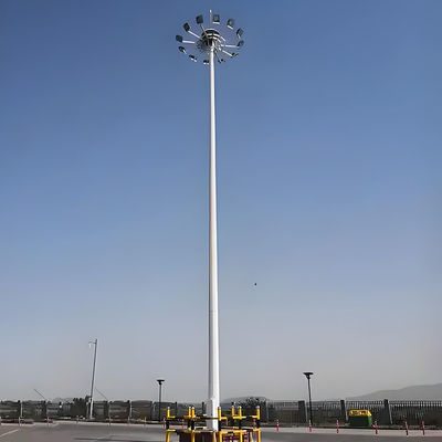 खरीदें गोल और अनियमित प्रकाश प्लेटों वाला हाई मास्ट पोल जो कूल व्हाइट, प्योर व्हाइट और वार्म व्हाइट कलर टेम्परेचर प्रदान करता है online manufacture