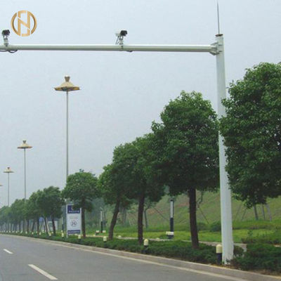 खरीदें Straight Type Traffic Light Pole 6M 114mm X 3.5MM OD Pipe Wind Resistant online manufacture
