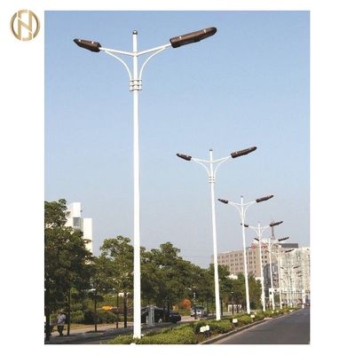 खरीदें Customized 3m 6m 8m 12m Hot Dip Galvanized Octagonal Street Light Pole online manufacture
