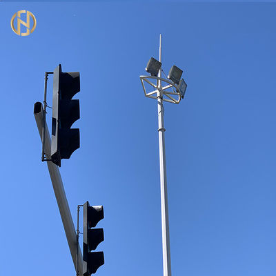खरीदें Airport High Mast Pole With LED Flood Lighting System 35M 40M Octadecagon Shape online manufacture