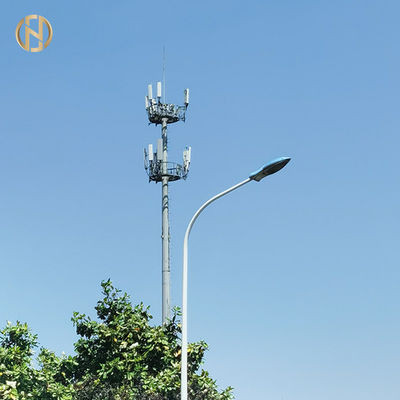 खरीदें 20FT Electric Street Light Pole  Street Lamp Pole Single Or Dual Arms online manufacture