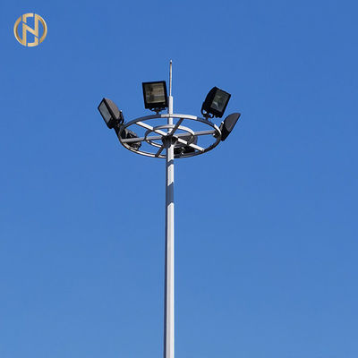 खरीदें Galvanized And Spray Paint High Mast Pole 35M 40M 4 Section For Shipping Terminal online manufacture