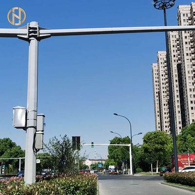खरीदें Anti Seismic Design CCTV Camera Pole  Steel Surveillance Camera Pole online manufacture