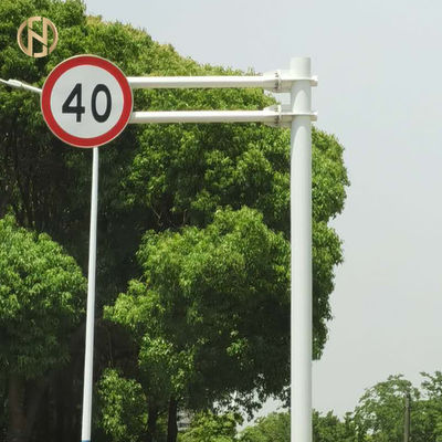 खरीदें Road Traffic Signal Post Steel Material Anti Rust Customized Powder Coating online manufacture