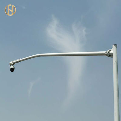खरीदें Anti Corrosion Steel Traffic Light Pole 2.5mm - 20mm Shaft Thickness online manufacture