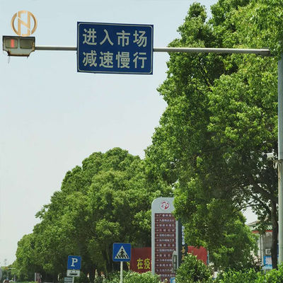 खरीदें Anti Corrosion Road Sign Post 3M 6M 8M 9M For Traffic Control System online manufacture