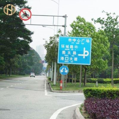 खरीदें 6m 6.5m 8m Road Sign Pole  Galvanized Steel Street Sign Pole Octagonal Shape online manufacture