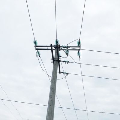 खरीदें 12KV 35KV Pole Accessories Galvanized Steel 8000D Cross Arm For Power Project online manufacture