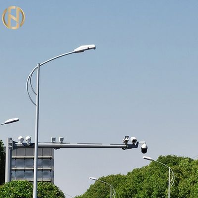 खरीदें Steel Octagonal Light Pole 10M With Single Arm online manufacture
