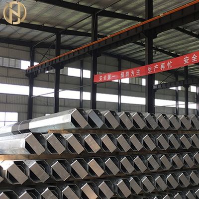 खरीदें 40M  ASTM A633 Flange Connection Telecommunication Pole Mast online manufacture